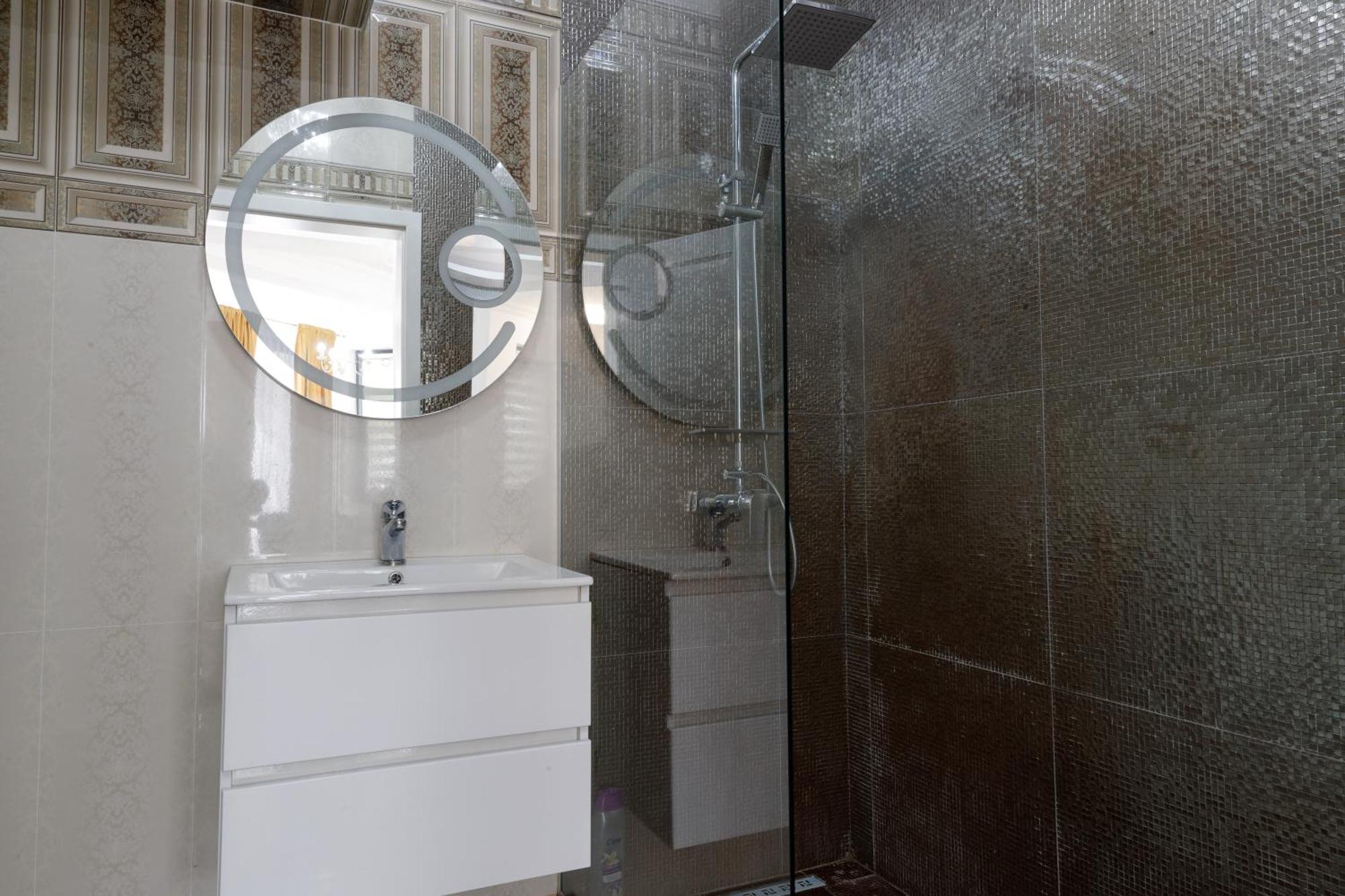 Grazzia Deluxe Apartments ナボダリ エクステリア 写真