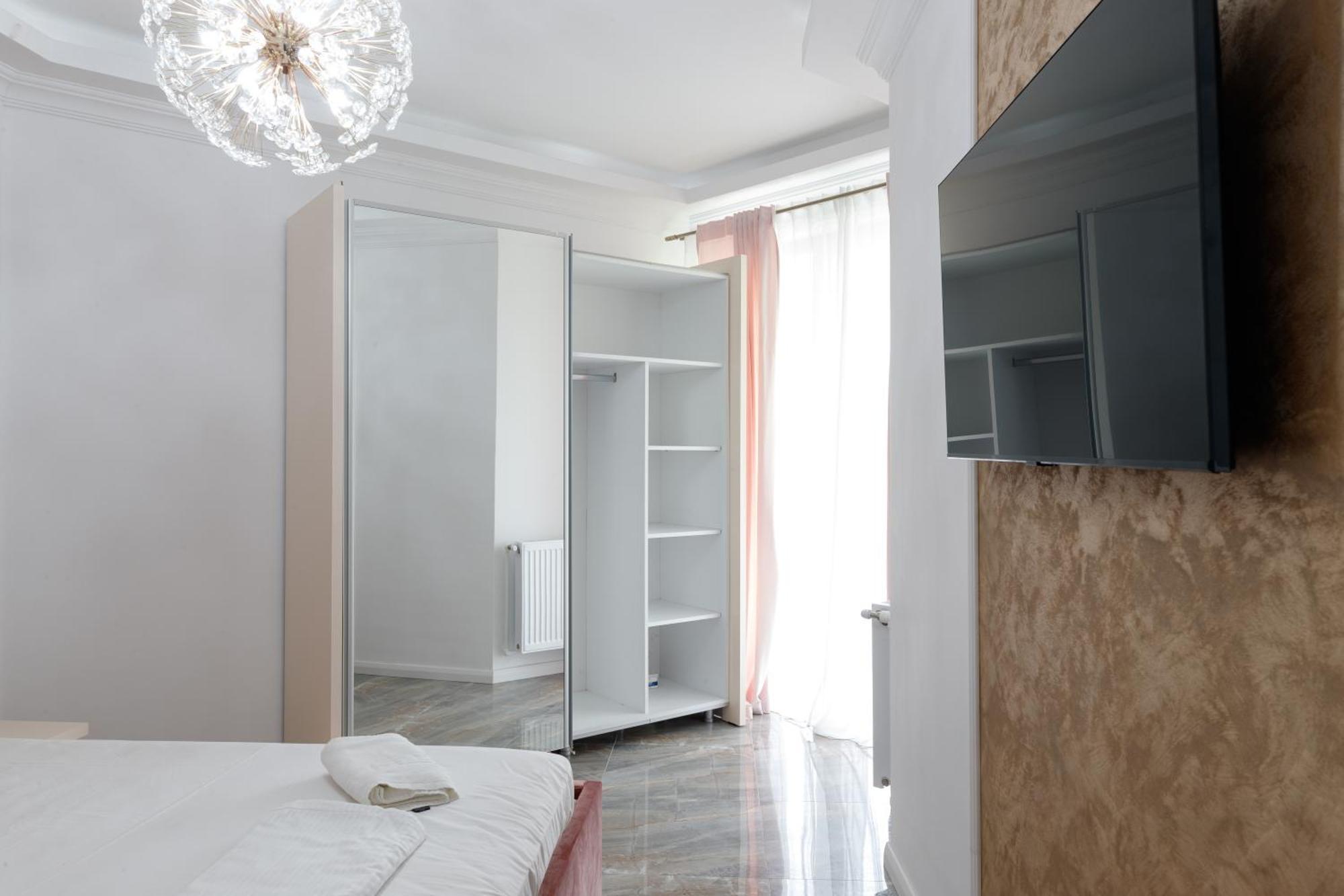Grazzia Deluxe Apartments ナボダリ エクステリア 写真